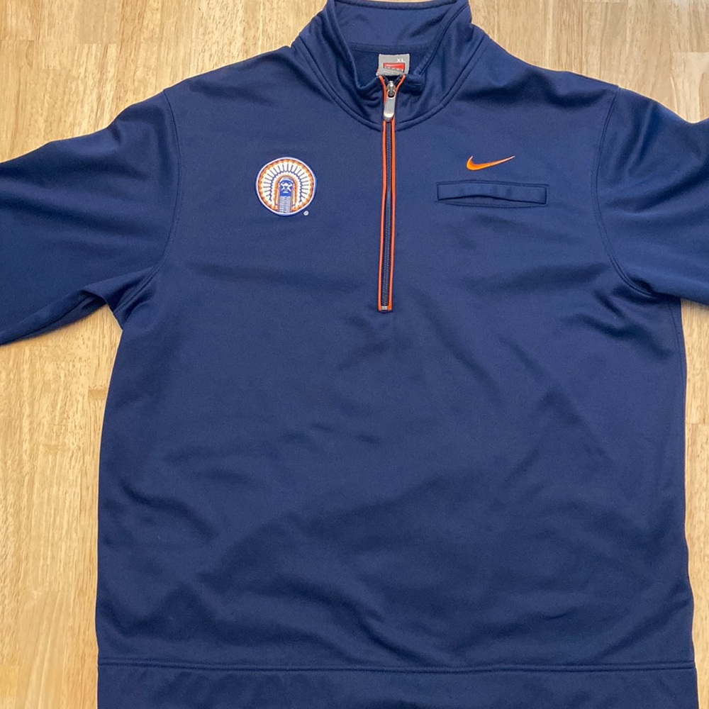 Nike University of Illinois Fighting Illini (can’t find this logo anymore!!!)